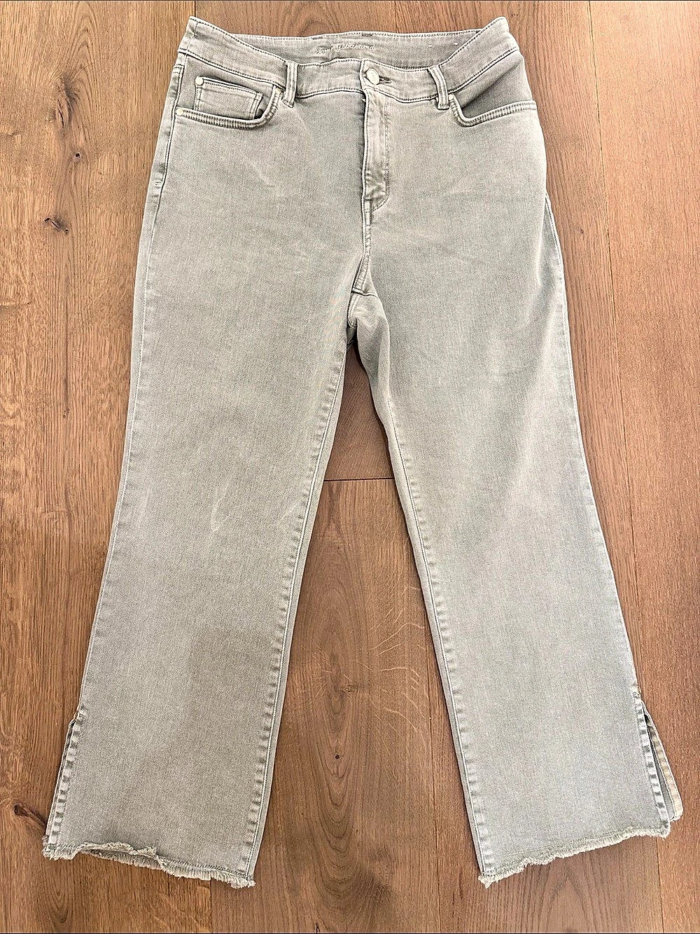Tommy Bahama Sea Glass Jeans Sz 10
